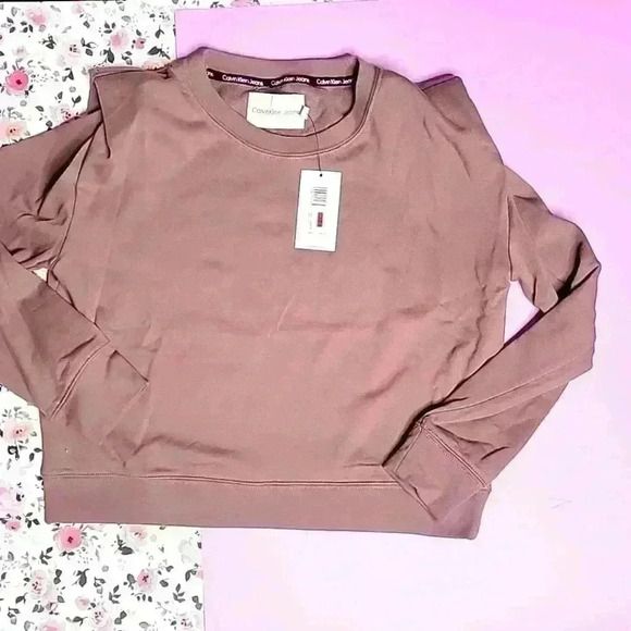 Calvin Klein Shoulders Padd Sweatshirt - Picture 4 of 7